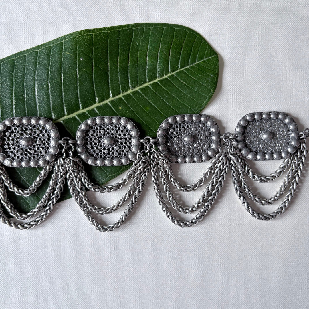 Jalakriti Chain Choker Necklace | SHOBITAM