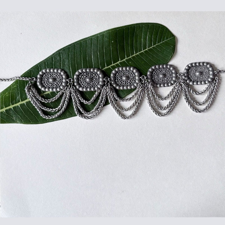 Jalakriti Chain Choker Necklace | SHOBITAM