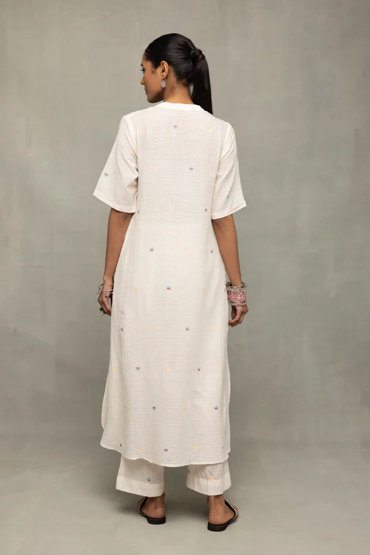 Ivory Jamdani Slit Co-Ord Set | SHOBITAM