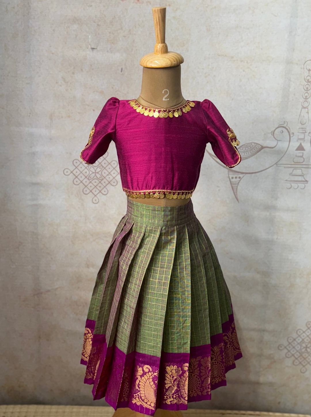 Aarna Crop top and skirt - Onam Edit Express | SHOBITAM