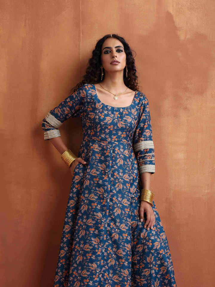 Blue Print Flared Anarakali Kurta Set | SHOBITAM | SHOBITAM