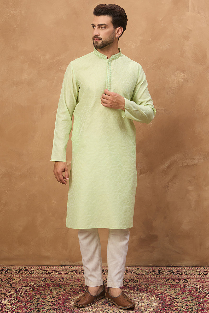 Green Silk Blend Solid Embroidered Straight Kurta | SHOBITAM
