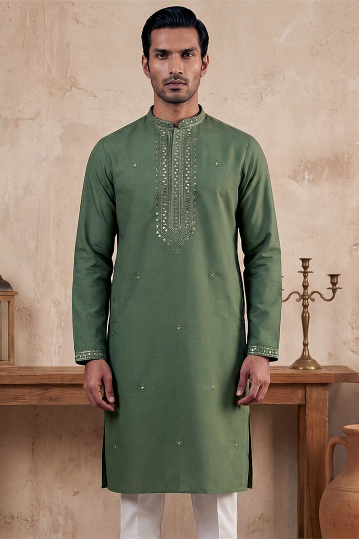 Mens Green Silk Blend Solid Emboidered Sequins Kurta With Trouser | SHOBITAM