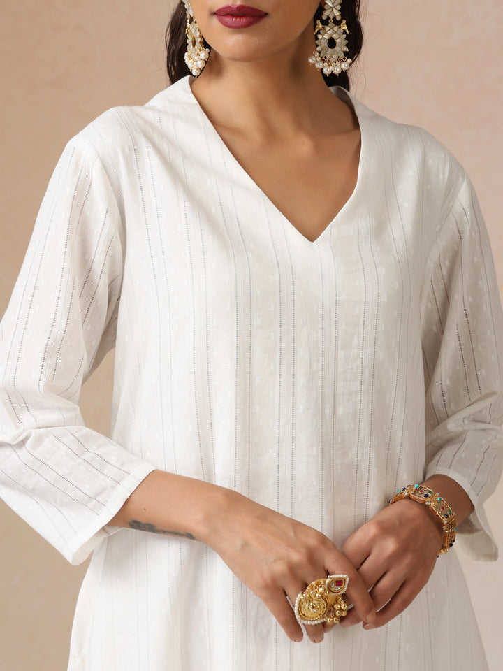 White Dobby Kurta Set | SHOBITAM