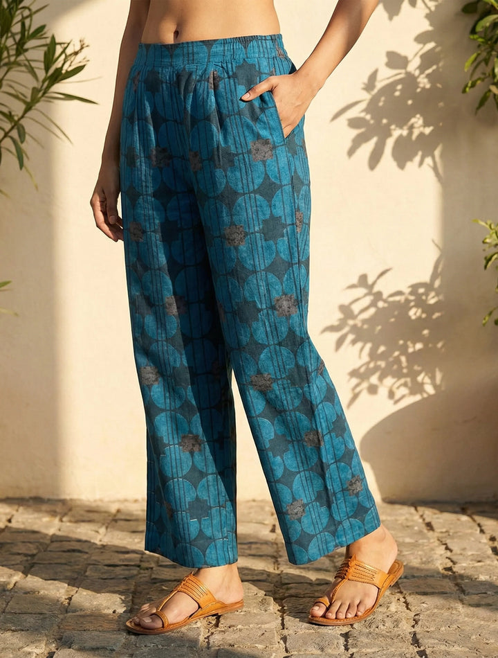 Blue Geometric Print Kurta Pant Set | SHOBITAM