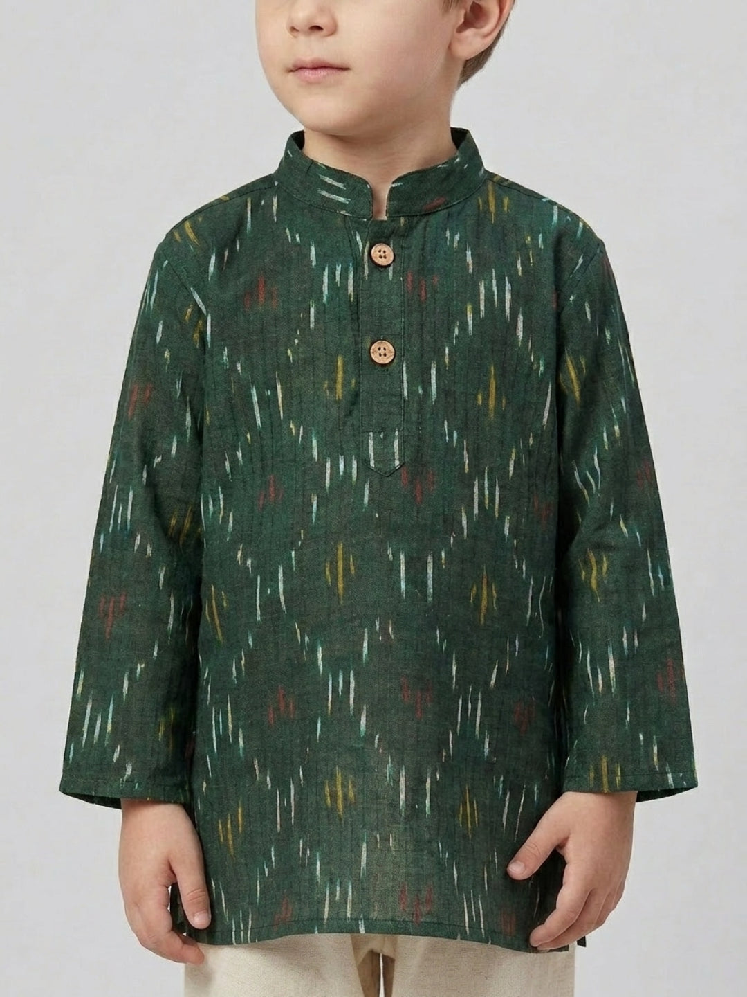 Boys Dark Green Ikat Printed Mandarin Collar Cotton Kurta Set | SHOBITAM