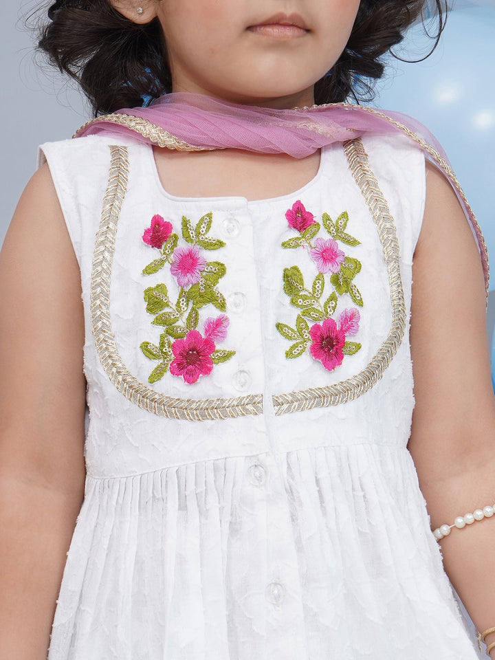 Girls Cotton Sleeveless Floral Self Weaving Kurta with Floral Applique work and Salwar with Dupatta - White