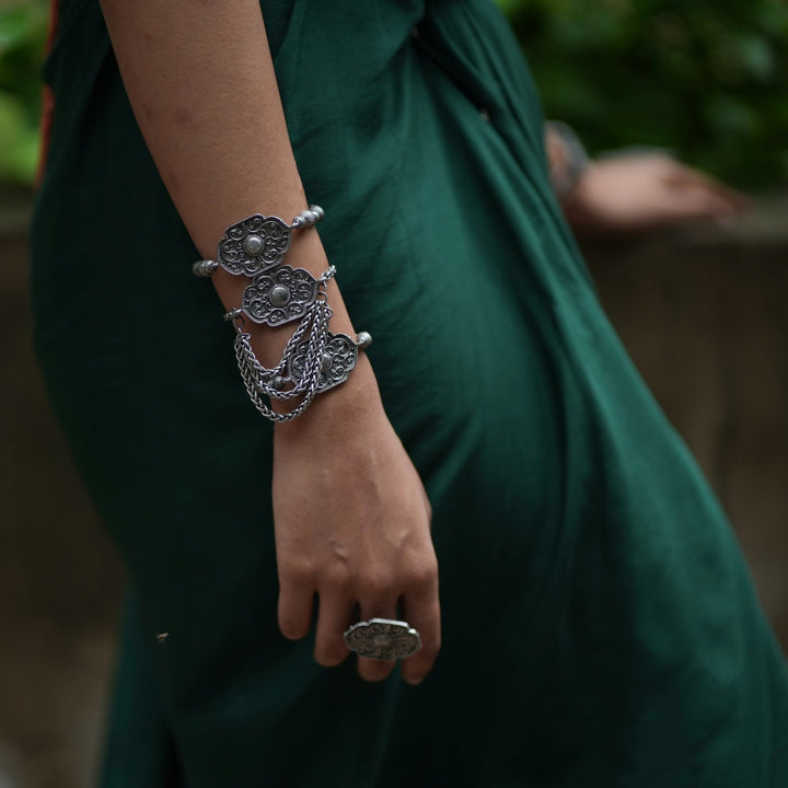 Rekha Cuff | SHOBITAM
