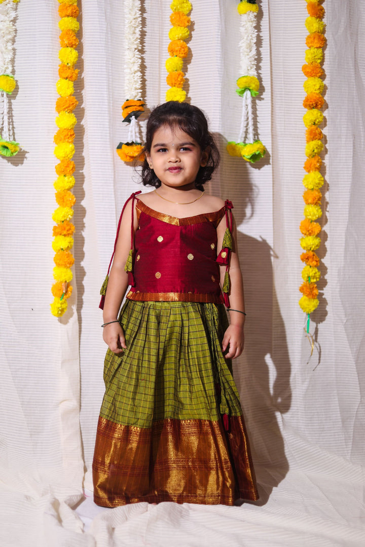 Inbha Green with Maroon mini | Made To Order