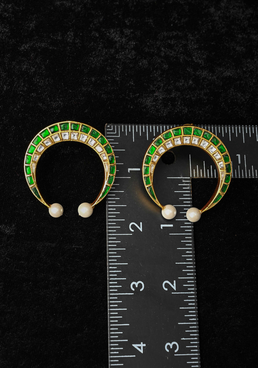 92.5 Silver Sithun Kundan Horse Shoe Crescent Stud Earrings