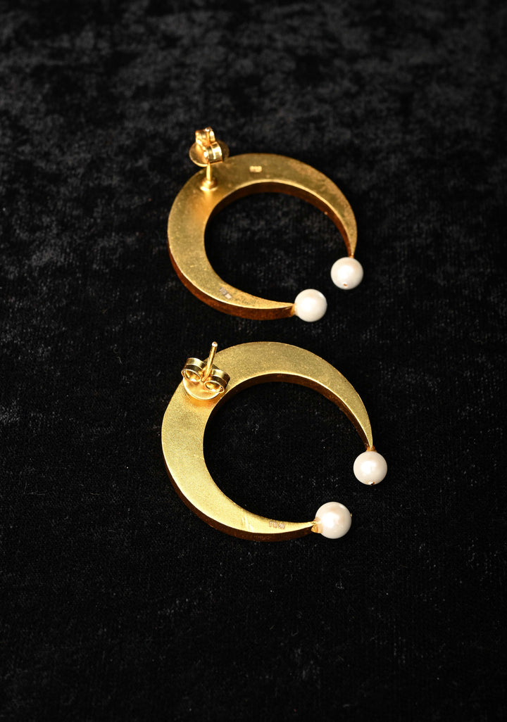 92.5 Silver Sithun Kundan Horse Shoe Crescent Stud Earrings
