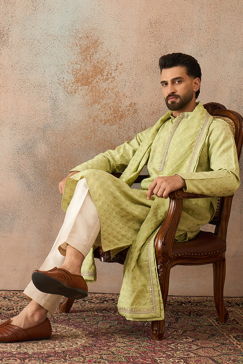 Men Green Jacquard Woven Design Floral Straight Kurta Sets  | SHOBITAM