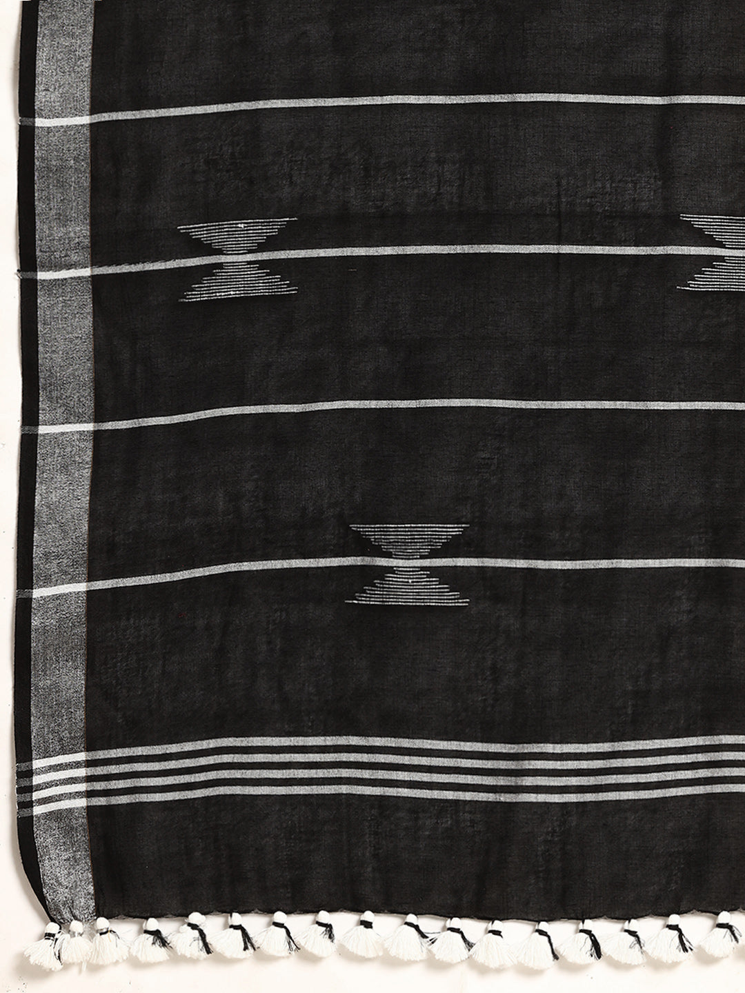Grey Black Handloom Cotton Kantha Stitch Saree | SHOBITAM