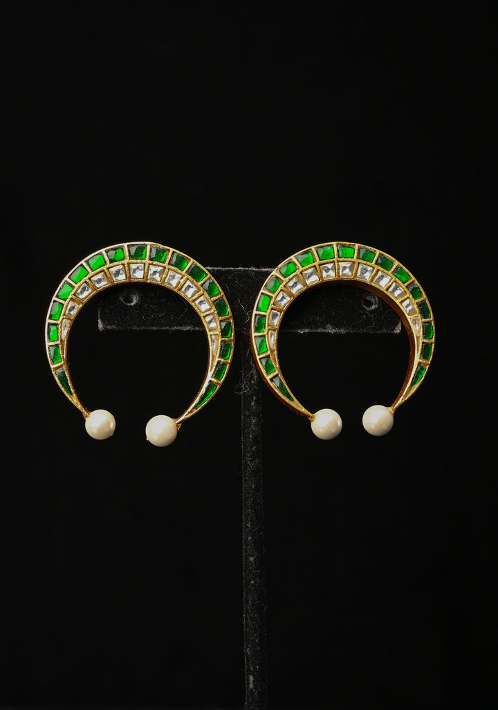 92.5 Silver Sithun Kundan Horse Shoe Crescent Stud Earrings