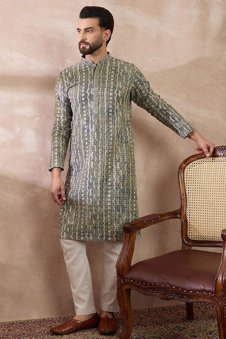 Green Silk Blend Printed Mandarin Collar Straight Kurta With Trouser | SHOBITAM