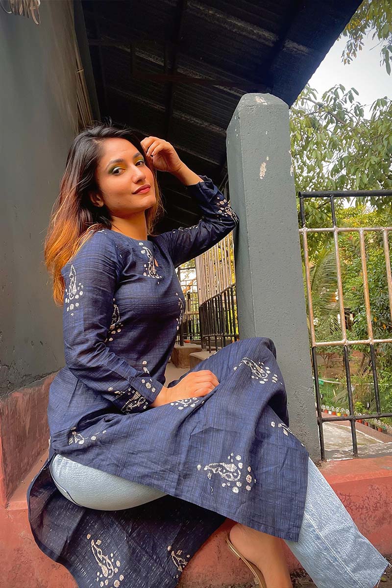 Rayon Blend Navy Blue and Off-White color Printed Straight Kurta | SHOBITAM