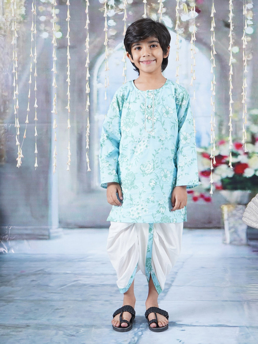 Neela Gulab Kurta Dhoti - Blue | SHOBITAM