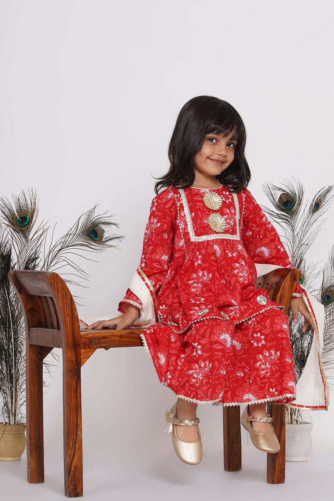 Girls Hand Gotawork Floral Kurta with Red Plazzo & White Dupatta  | SHOBITAM