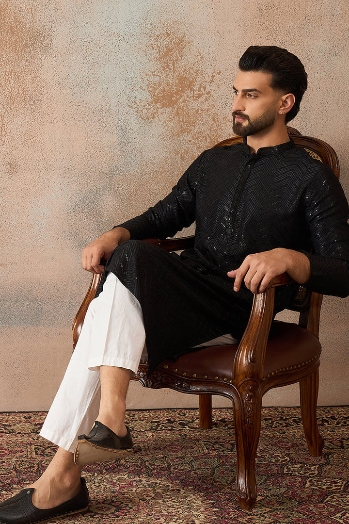 Black Rayon Embroidered Straight Kurta | SHOBITAM