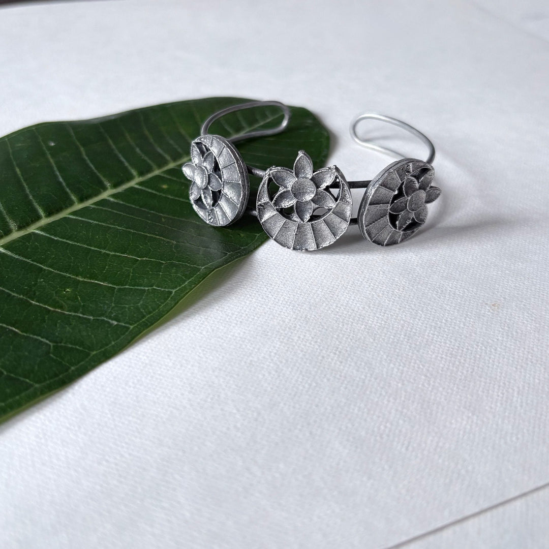 Chandrapushpa Cuff | SHOBITAM