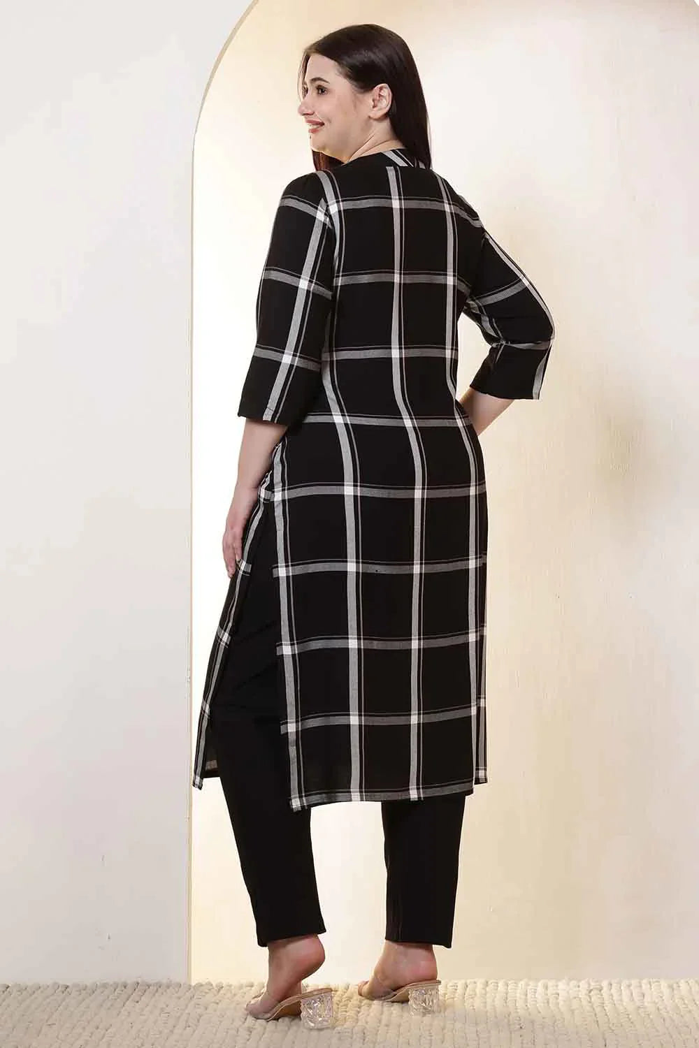 Plus Size Black & White Checkered V-Neck Rayon Twill Kurta Tunic  in Cotton | Made to Order