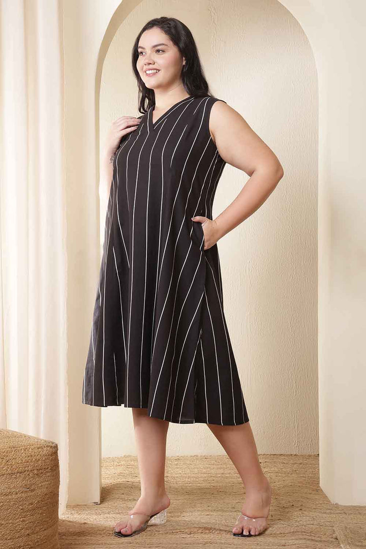 Plus Size Vertical Stripes Sleeveless Cotton Midi Dress  | Made to Order