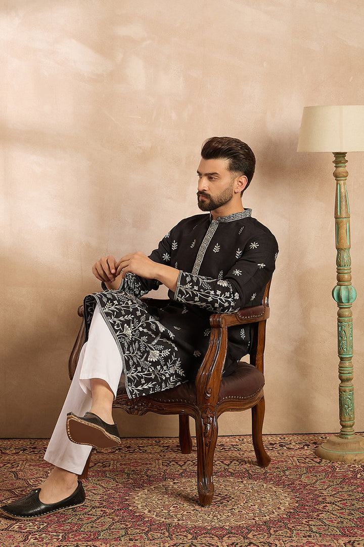 Black Silk Blend Solid Embroidered Straight Kurta | SHOBITAM