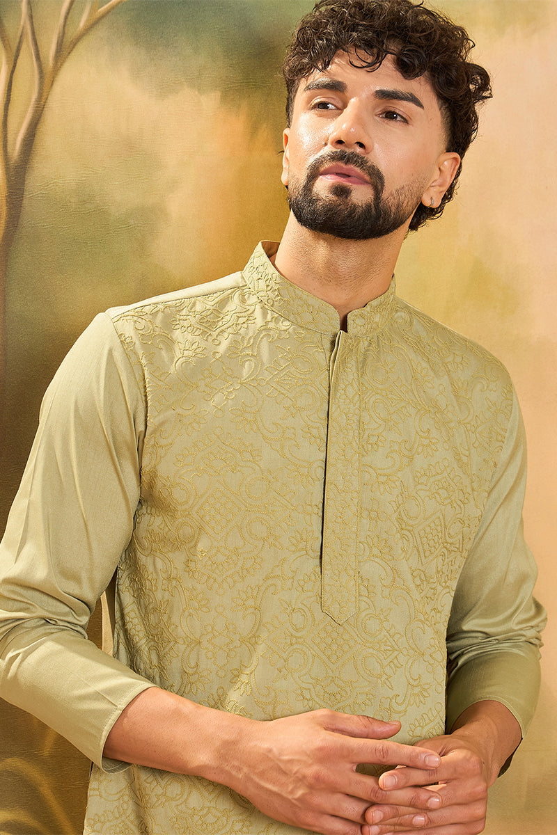 Green Silk Blend Solid Embroidered Straight Kurta | SHOBITAM