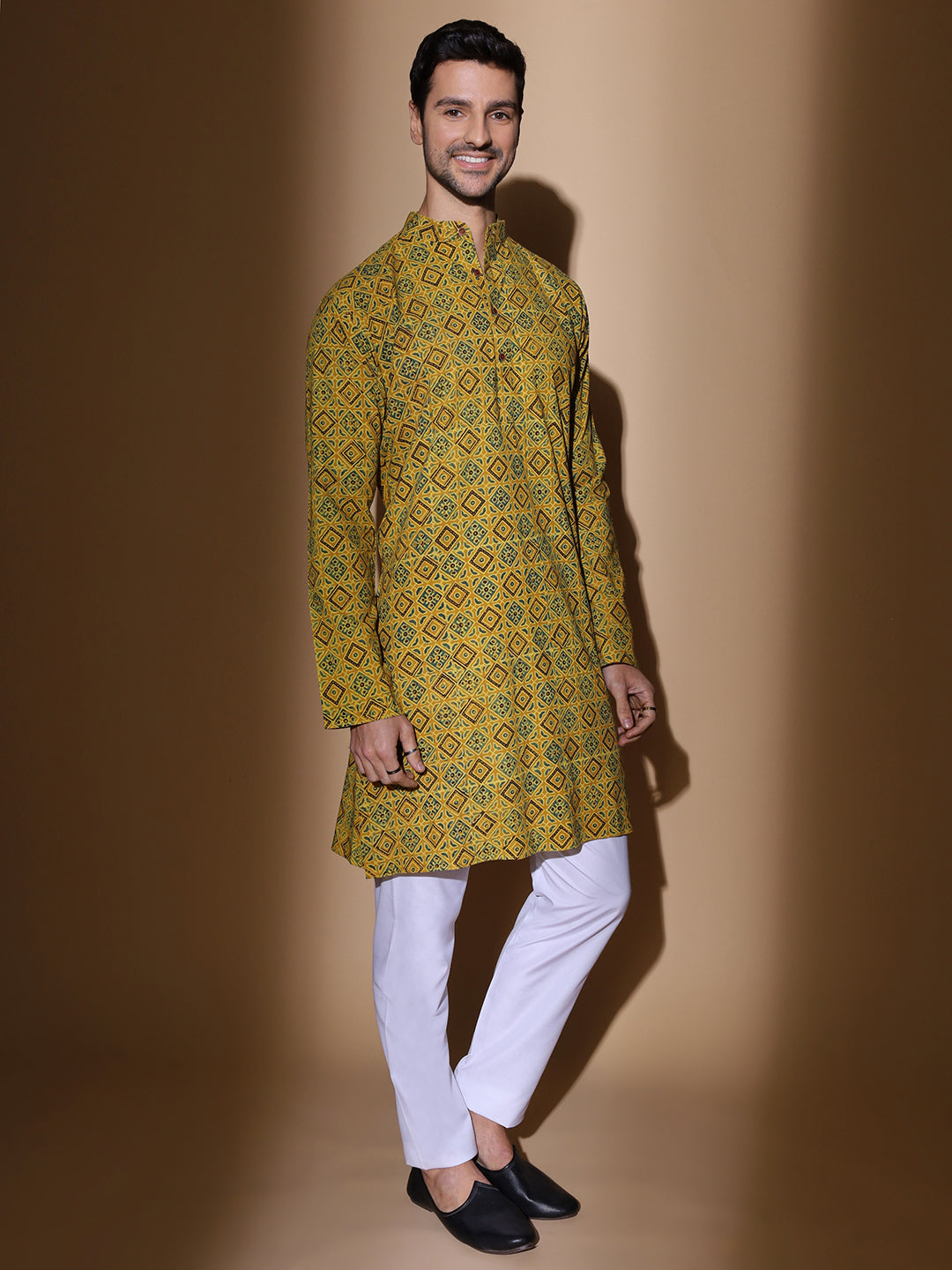 Soorma Men Ajrakh Print Cotton Kurta in Mustard Colour