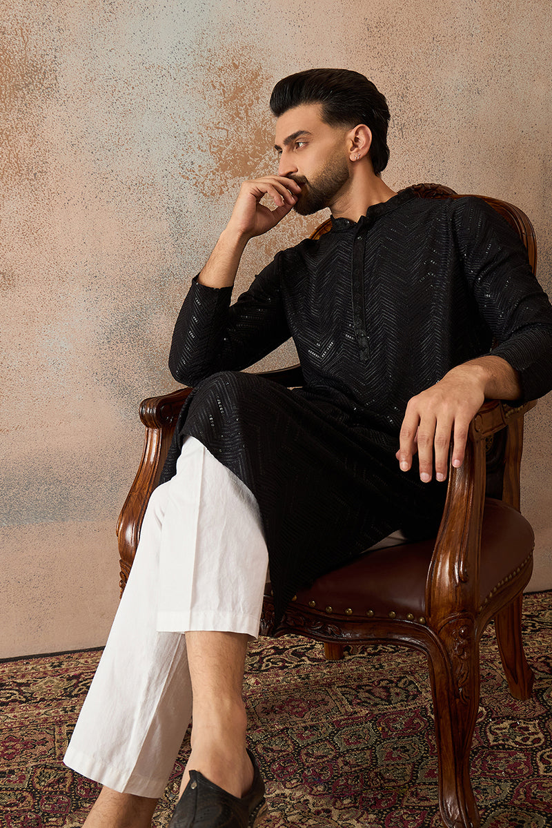 Black Rayon Embroidered Straight Kurta | SHOBITAM