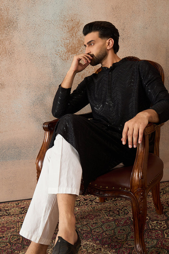Black Rayon Embroidered Straight Kurta | SHOBITAM
