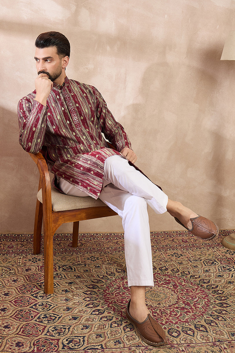 Maroon Silk Blend Abstract Printed Straight Kurta With Trouser | SHOBITAM