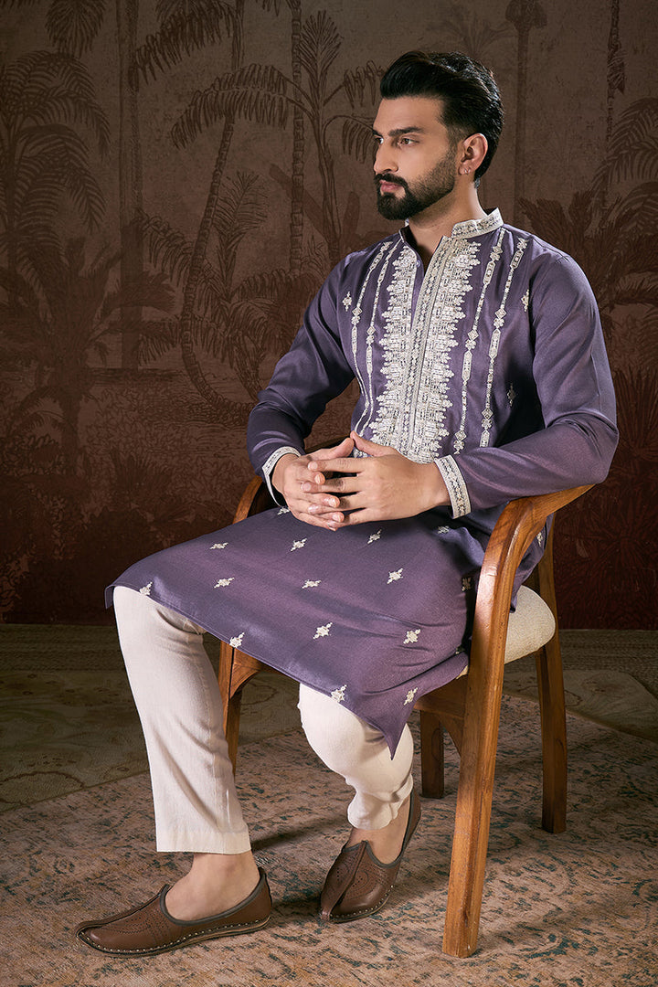 Lavender Silk Blend Solid Embroidered Straight Kurta | SHOBITAM