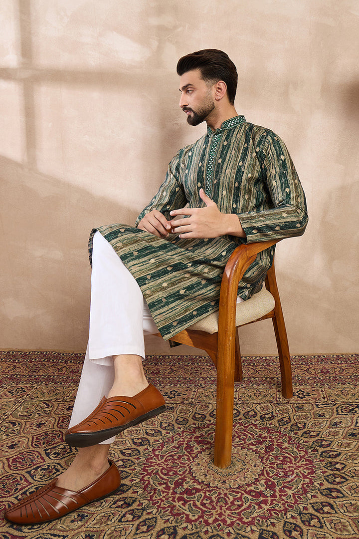 Green Silk Blend Abstract Printed Straight Kurta | SHOBITAM