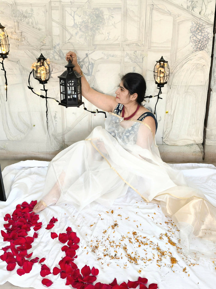 White Lily Banarasi Kora Organza Silk Saree with Contrasting Buti Blouse | SILK MARK CERTIFIED | SHOBITAM