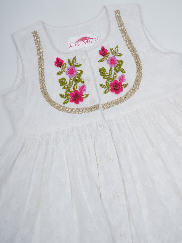 Girls Cotton Sleeveless Floral Self Weaving Kurta with Floral Applique work and Salwar with Dupatta - White