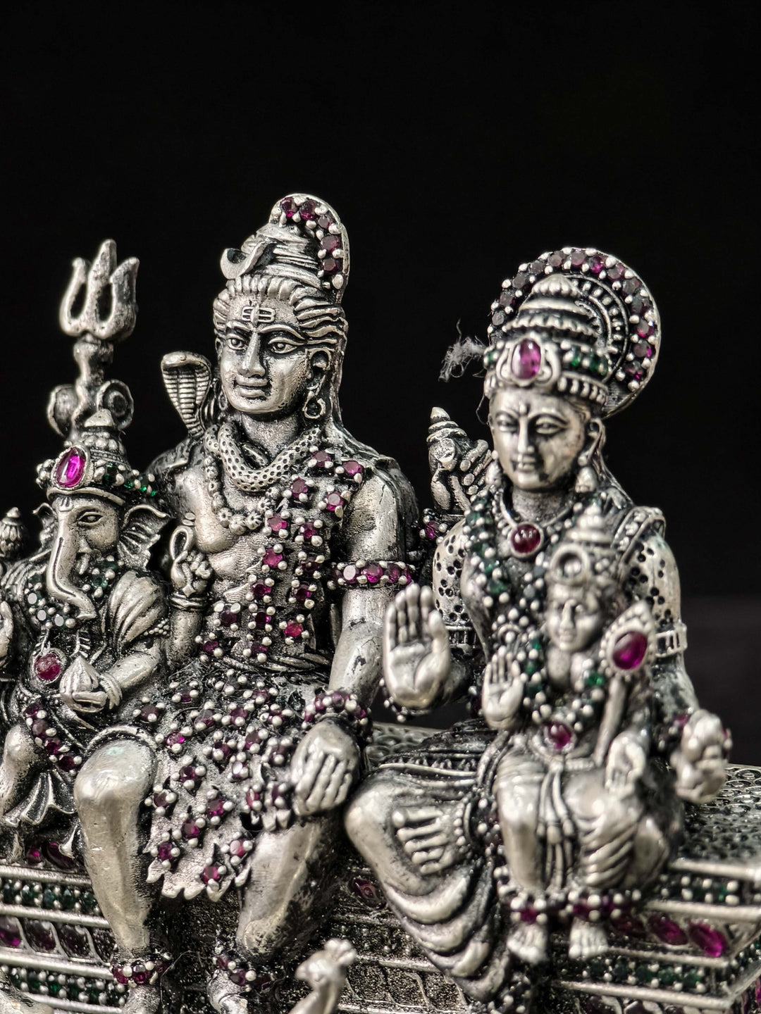 Exquisite Pure 92.5 Silver 3D Idol  Shiva Family with stone work, 360 degree work