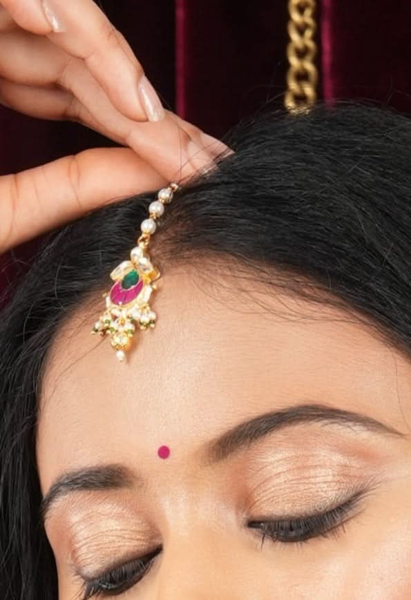 Pearl Bead chain Maang Tika - Small Size Ahmedabadi Kundan Jadau hair Ornament