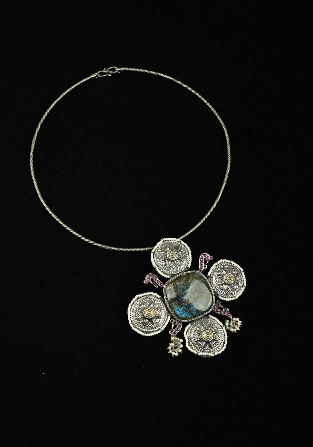 92.5 Silver, Contemporary Hasli with Chunky Studded Pendant
