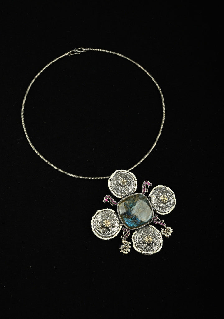92.5 Silver, Contemporary Hasli with Chunky Studded Pendant