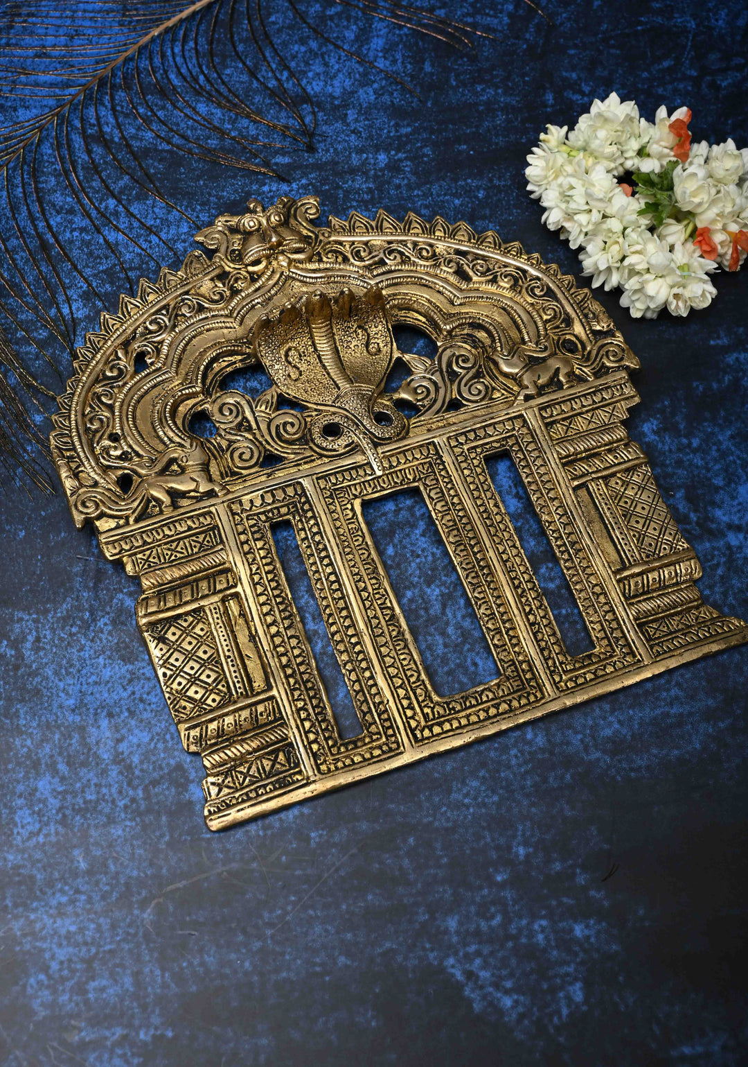 10" Prabhavali Antique Brass Serpent and Lion Arch-shaped Temple Wall Hanging, Indian Decorative