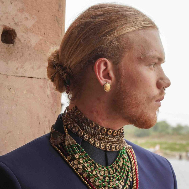 Gold Studded Collar Necklace | SHOBITAM