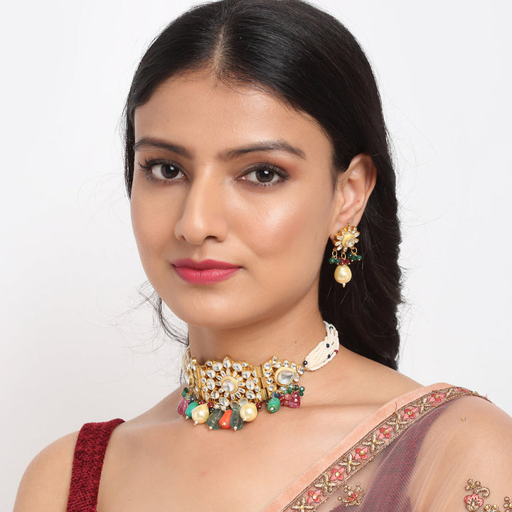 Women's Kundan Maharani Choker with Earrings | SHOBITAM