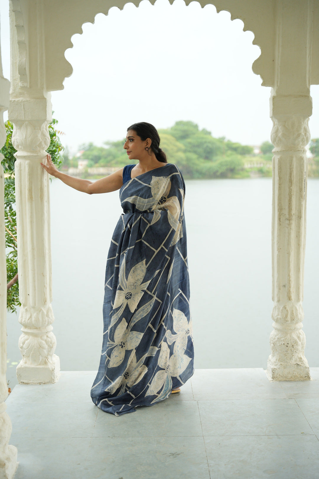 Grayish Blue Bishnupuri Silk Saree with Floral Hand Wax Batik | SILK MARK CERTIFIED