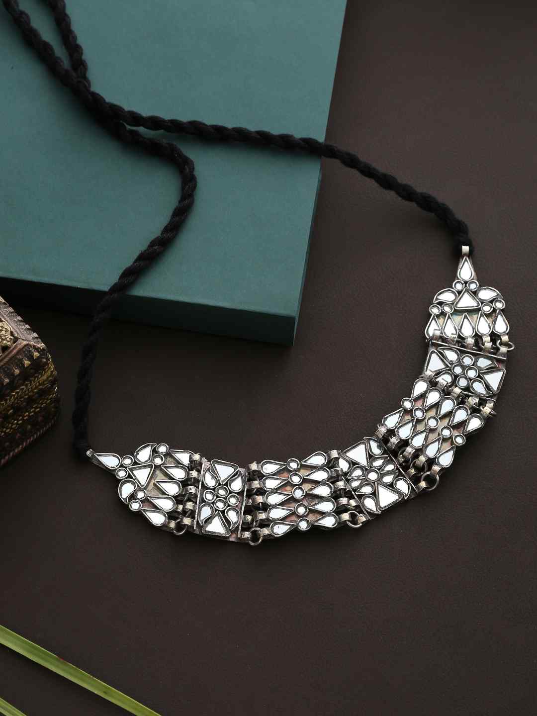 Choker Necklace - Antique Silver Look | SHOBITAM