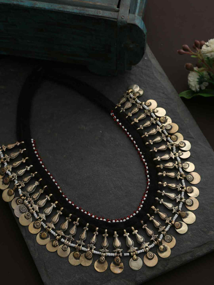 Necklace - Vintage Design Silver Tone | SHOBITAM