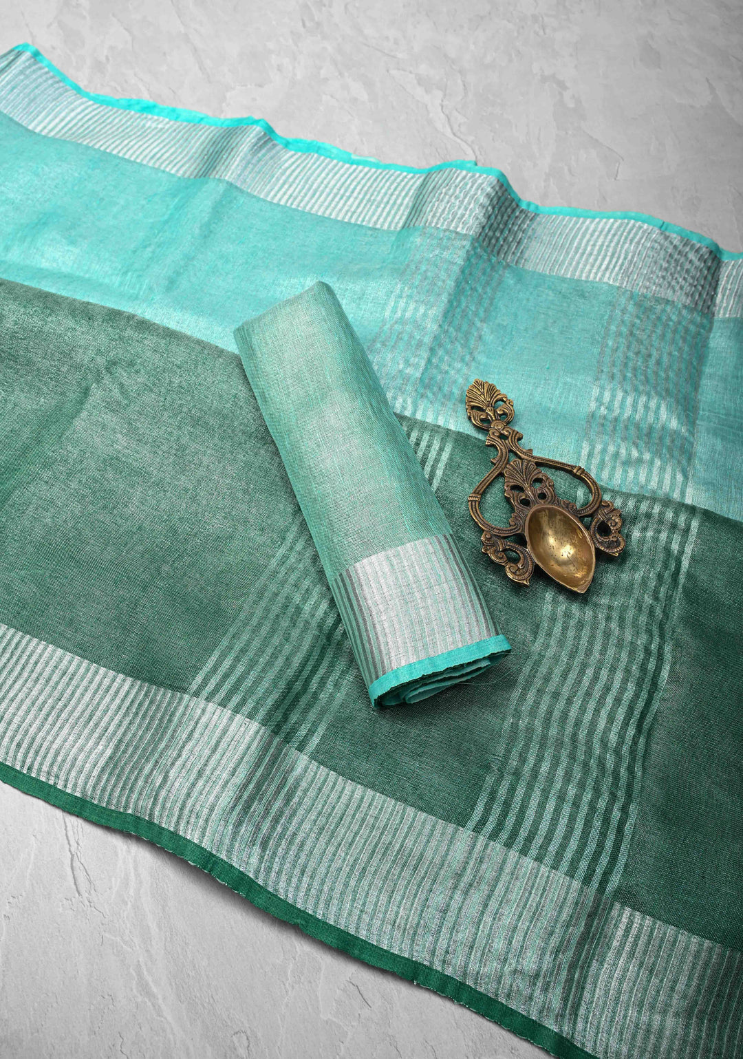 Cyan and Sea Green Ombre Shaded Tissue Linen Saree with Zari Border