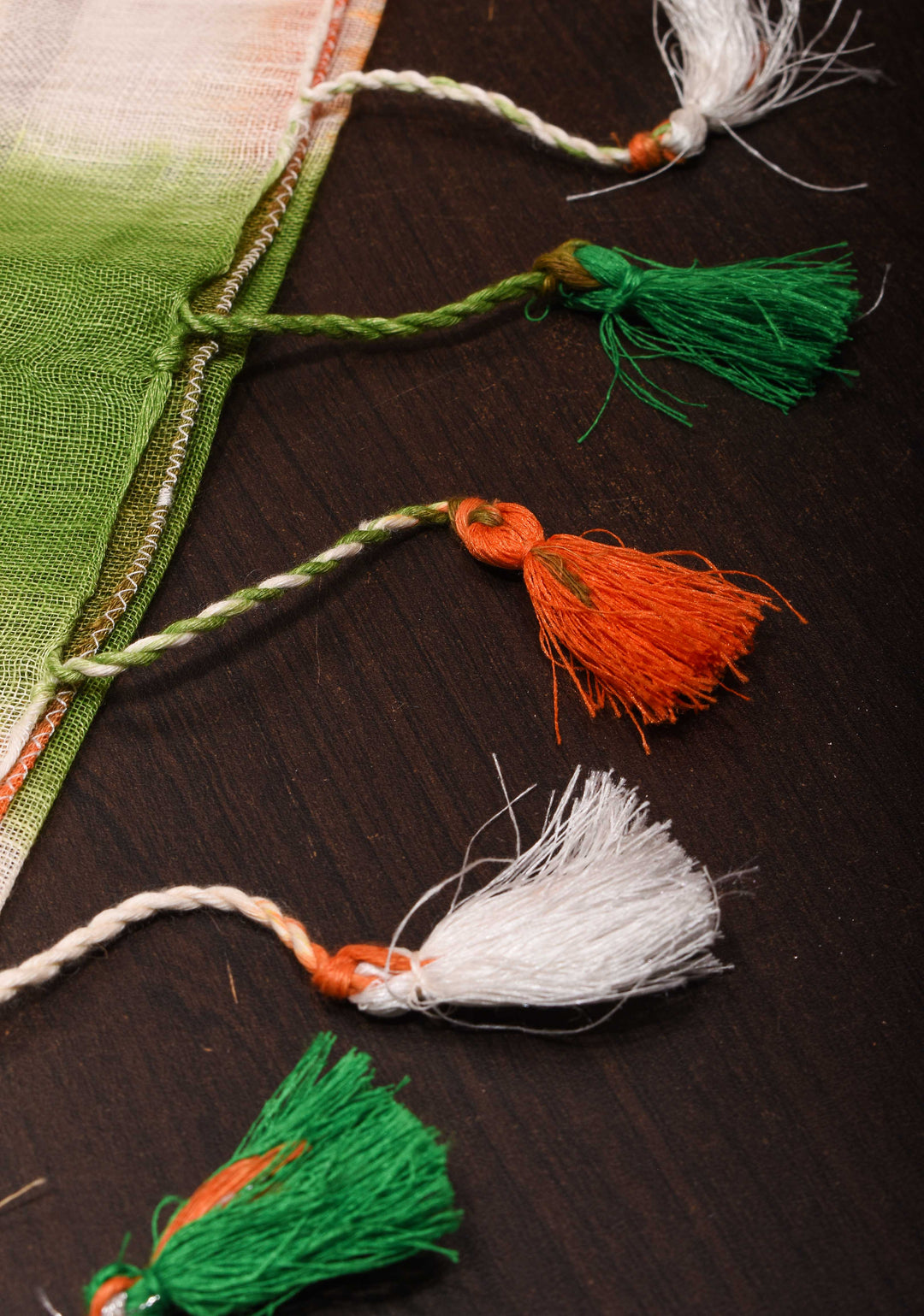 Unique Tri-color Linen Saree with Shibori Hand Pattern | Shobitam Saree