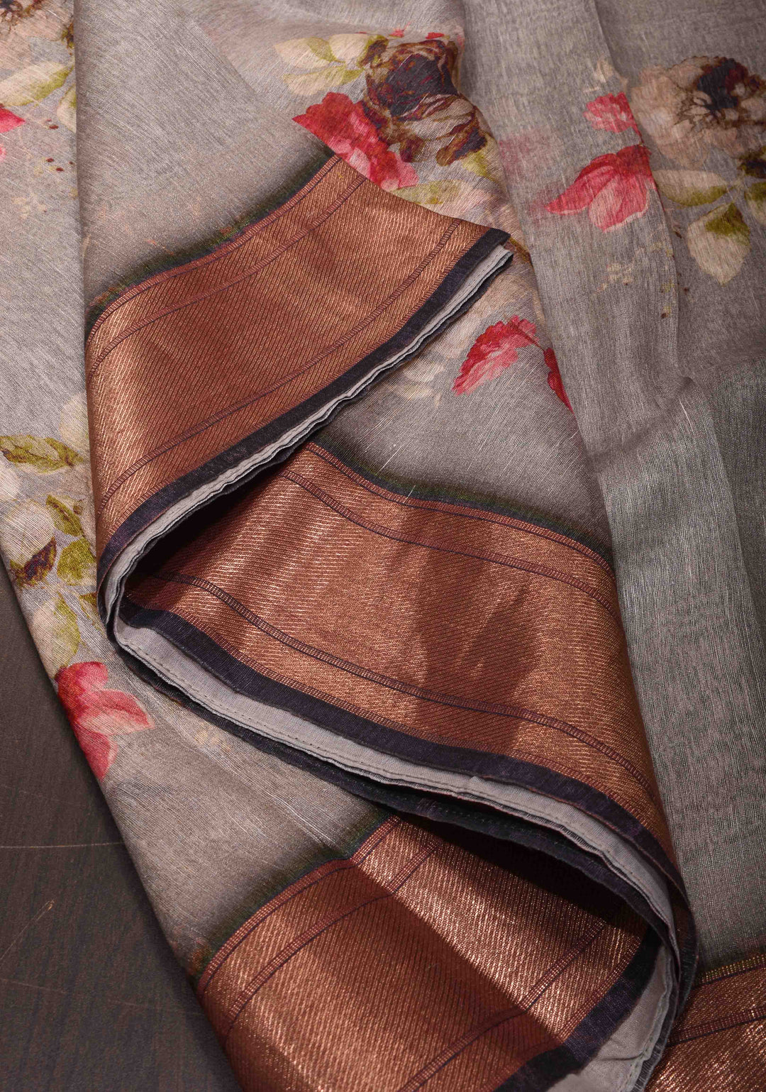 Floral Digital Print Silk Linen Saree in Gray with Zari boder