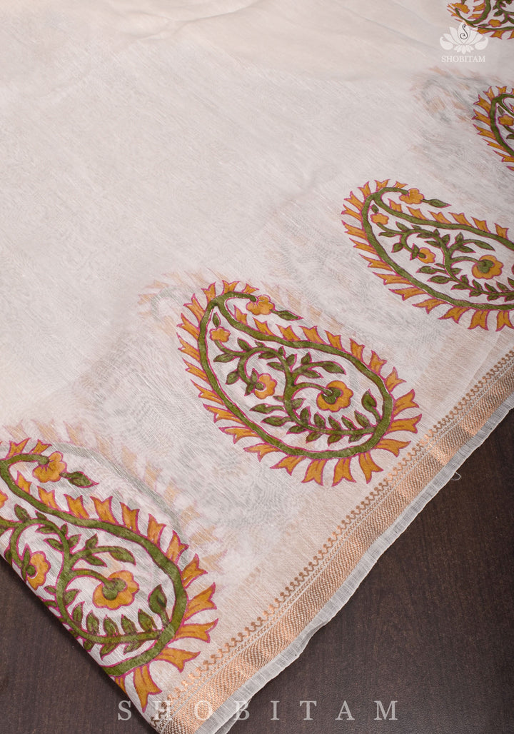 2 Week Preorder : Silk Linen Saree In White with Sanganeri Hand Block Printed Paisley Motifs!